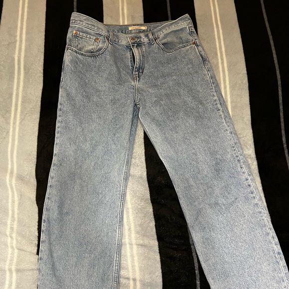 Levi’s low pro pants size 31 color is Charlie glow up - Picture 2 of 4